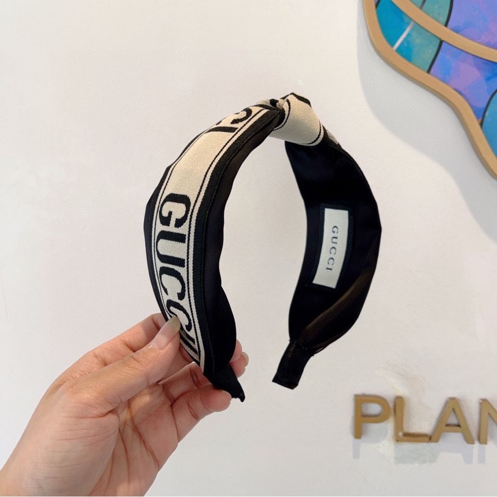 Gucci Black and Cream Hairband - Picture 2 of 4